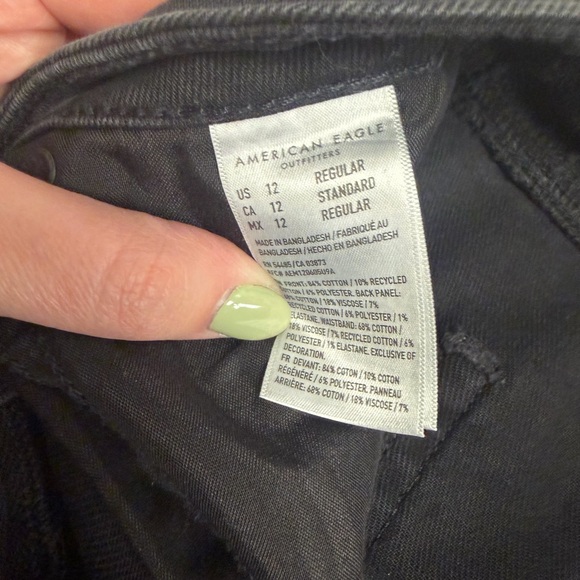 American Eagle Outfitters Black Ripped Boyfriend Jeans - Picture 3 of 3